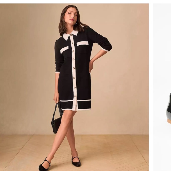 Black Patent Leather Mary Jane Flats - Picture 2 of 7